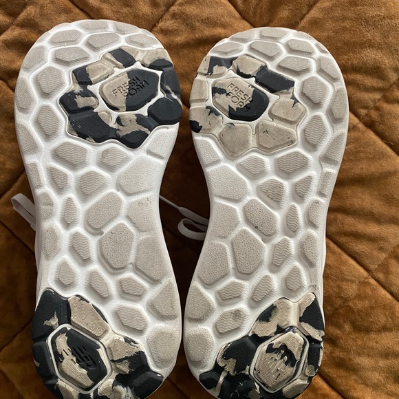 NEW BALANCE | Fresh Foam ROAV Running Shoesw - Picture 5 of 12